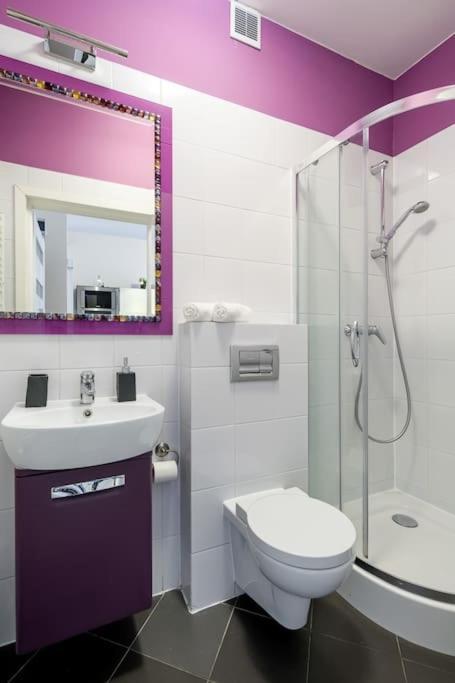Modern Apartment In Best Location Krakau Buitenkant foto